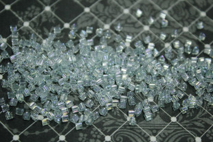 Бисер Япония 11/0 TRIANGLE 5 г 0170